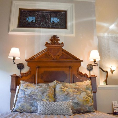 Mccall House Boutique Hotel Ashland Esterno foto