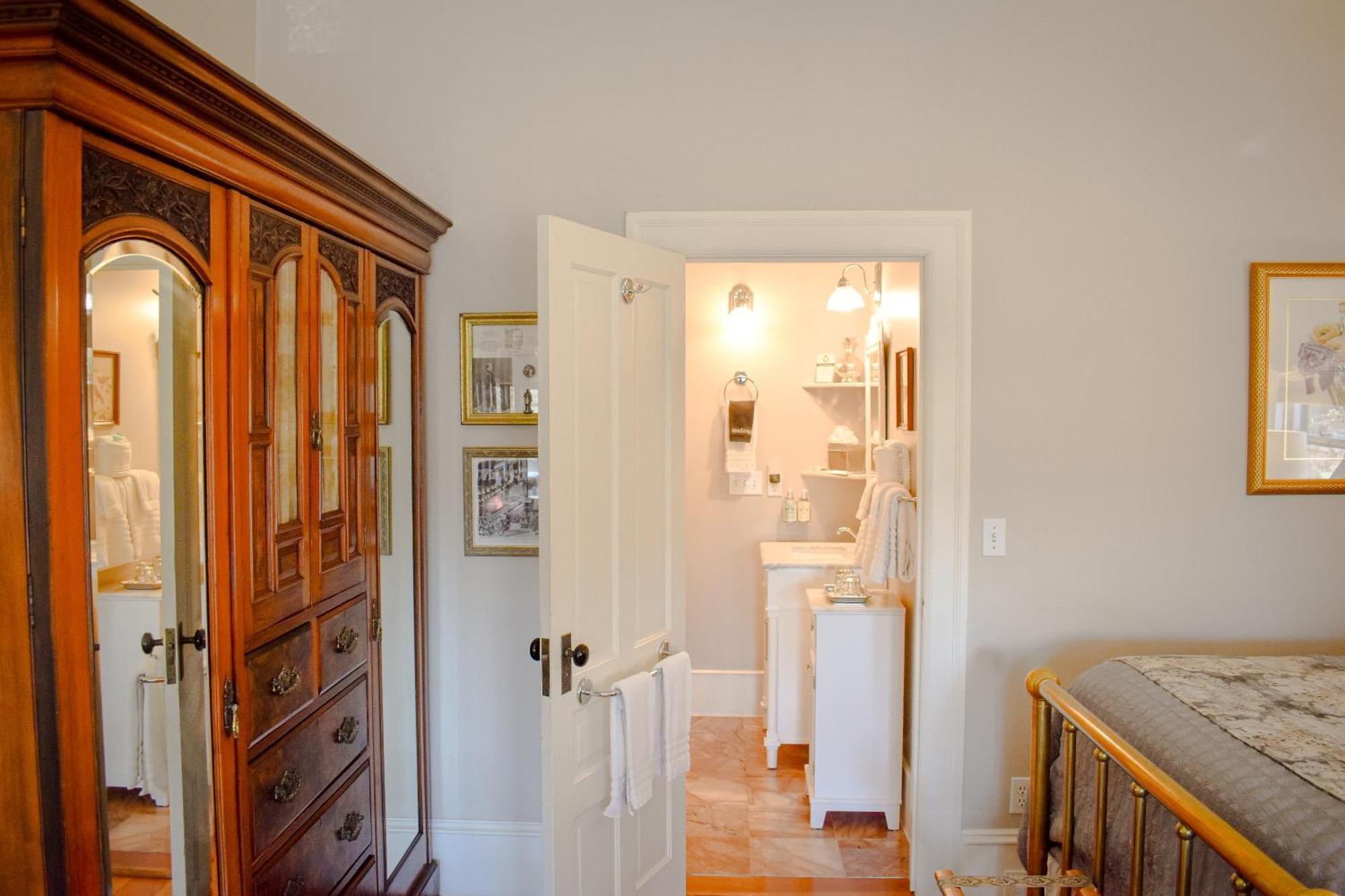 Mccall House Boutique Hotel Ashland Esterno foto