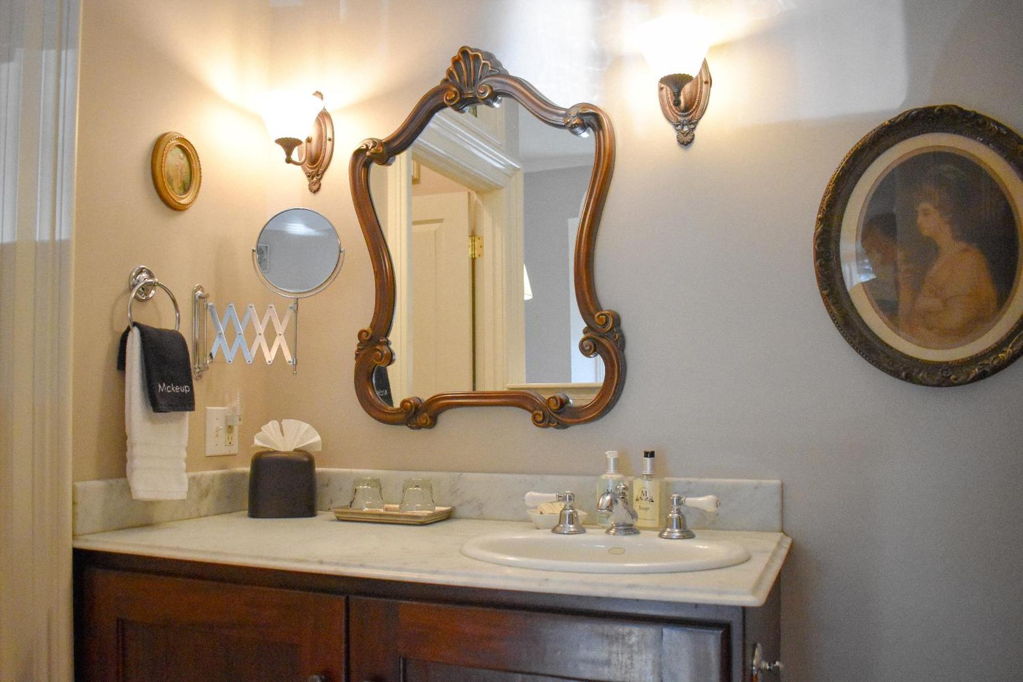 Mccall House Boutique Hotel Ashland Esterno foto