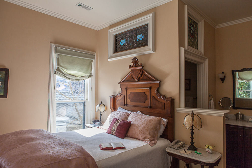 Mccall House Boutique Hotel Ashland Esterno foto